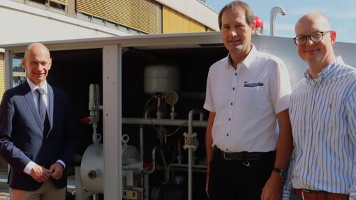 Austausch mit Lehrkräften des Schwerpunkts Kälte- und Klimasystemtechnik an der Berufsschule Lindau Austausch mit Lehrkräften des Schwerpunkts Kälte- und Klimasystemtechnik an der Berufsschule Lindau