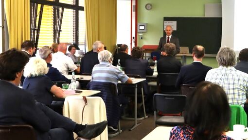 Informationsveranstaltung zum Neubau des Beruflichen Schulzentrums Informationsveranstaltung zum Neubau des Beruflichen Schulzentrums