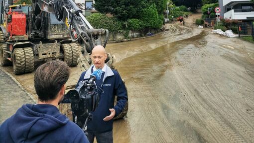 Interview für den ARD-Brennpunkt zur Unwetterlage Interview für den ARD-Brennpunkt zur Unwetterlage
